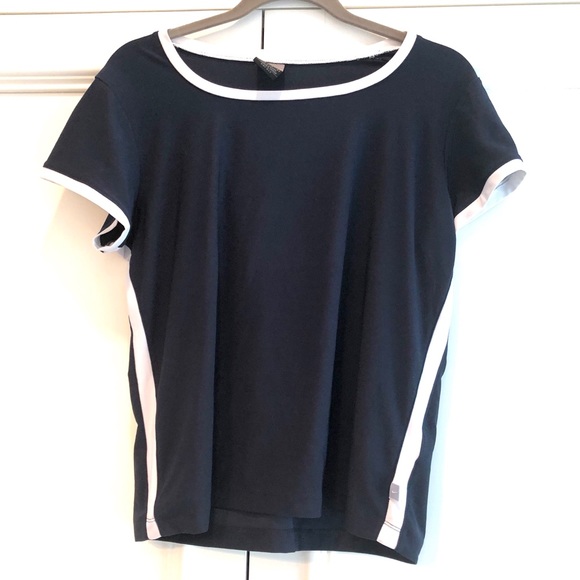 Nike Tops - 🎀DONATED NIKE TOP SHIRT L Pretty Navy blue L 🎀